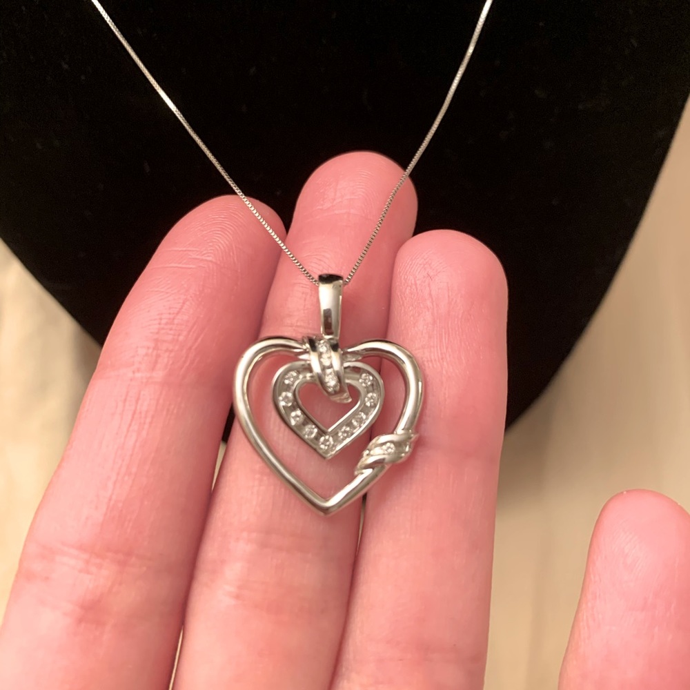 💞14K + Genuine Diamonds Heart Inside A Heart Pendant (Includes 14K 18” Chain)